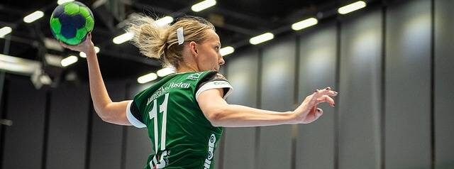 Systèmes audio et vidéo pour l&rsquo;arbitrage du handball