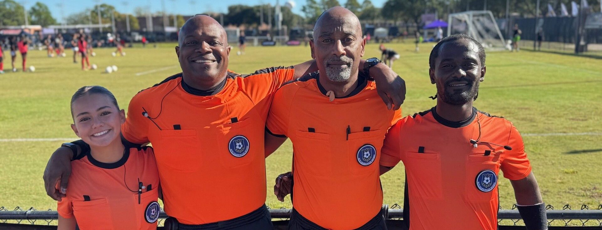 Système Communication Arbitre : Le VOKKERO ELITE adopté aux USA pour l’Excellence du Soccer Collégial